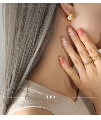 2024 Personality Fashionable High Quality  Earrings Stainless Steel 18k Gold Vermeil Spherical Mini Hoop Earrings Women